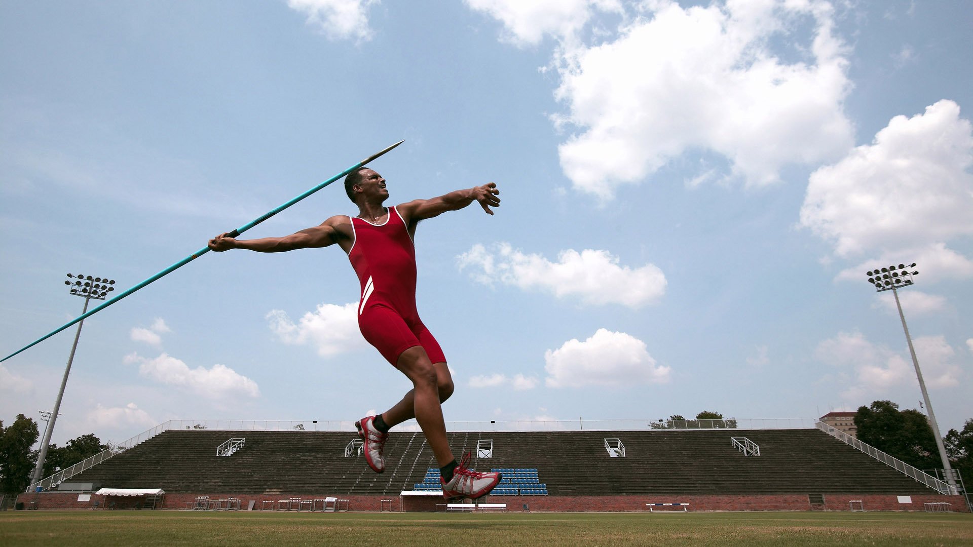 NBA季后赛之夜,戈贝尔全场最佳无争议,防守巨塔如何统治季后赛舞台